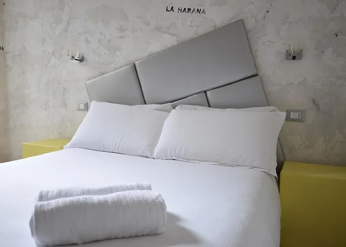 Habana's Design לינה וארוחת בוקר 4*