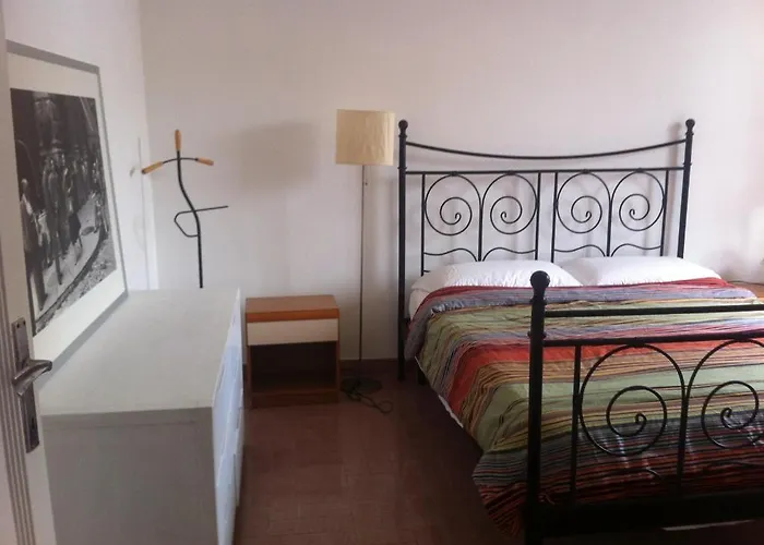 לינה וארוחת בוקר Habana's Design 4*