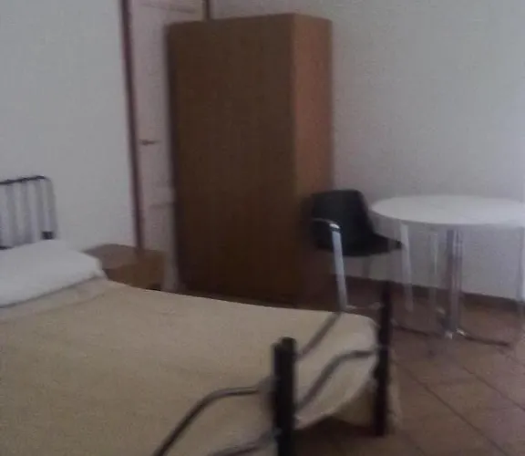 לינה וארוחת בוקר Habana's Design רומא