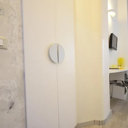 Habana's Design - Warm & Comfortable Near Termini Nocleg ze śniadaniem Rzym