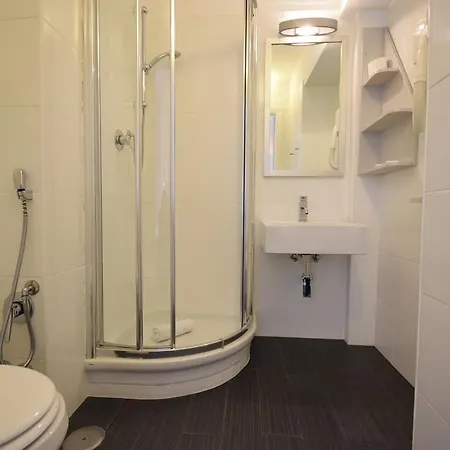 Nocleg ze śniadaniem Habana's Design - Warm & Comfortable Near Termini