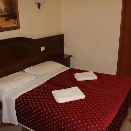 Frühstückspension Everroma 4*